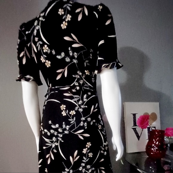 Lulu's MAXI Black Floral Print High-Low Wrap Dress Medium - Picture 4 of 6
